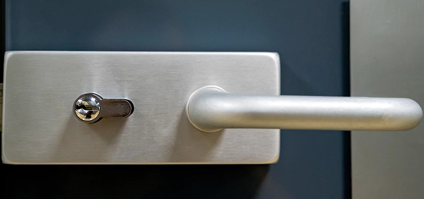 Change Patio Door Locks in Hayward, California