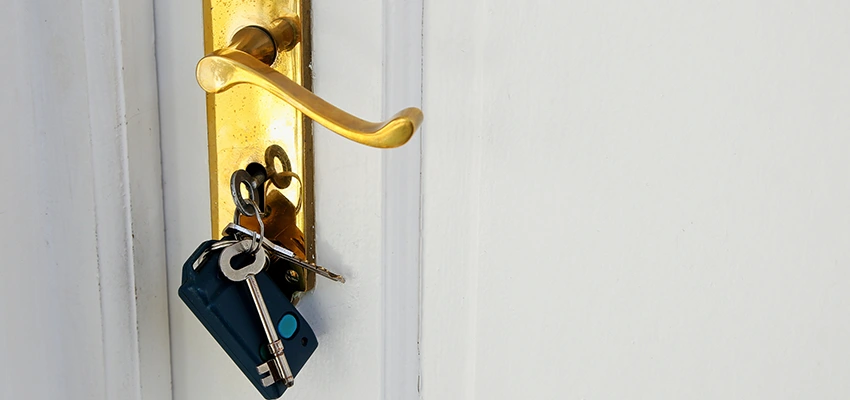Broken Door Key Extraction in Hayward, CA